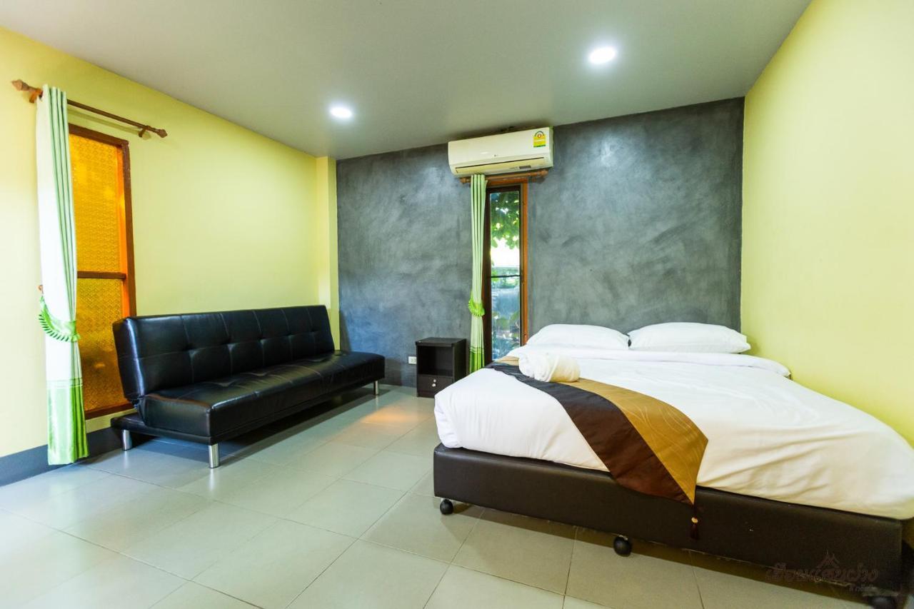 Huen San Fang Hotel โรงแรมเฮือนแสนฝาง エクステリア 写真