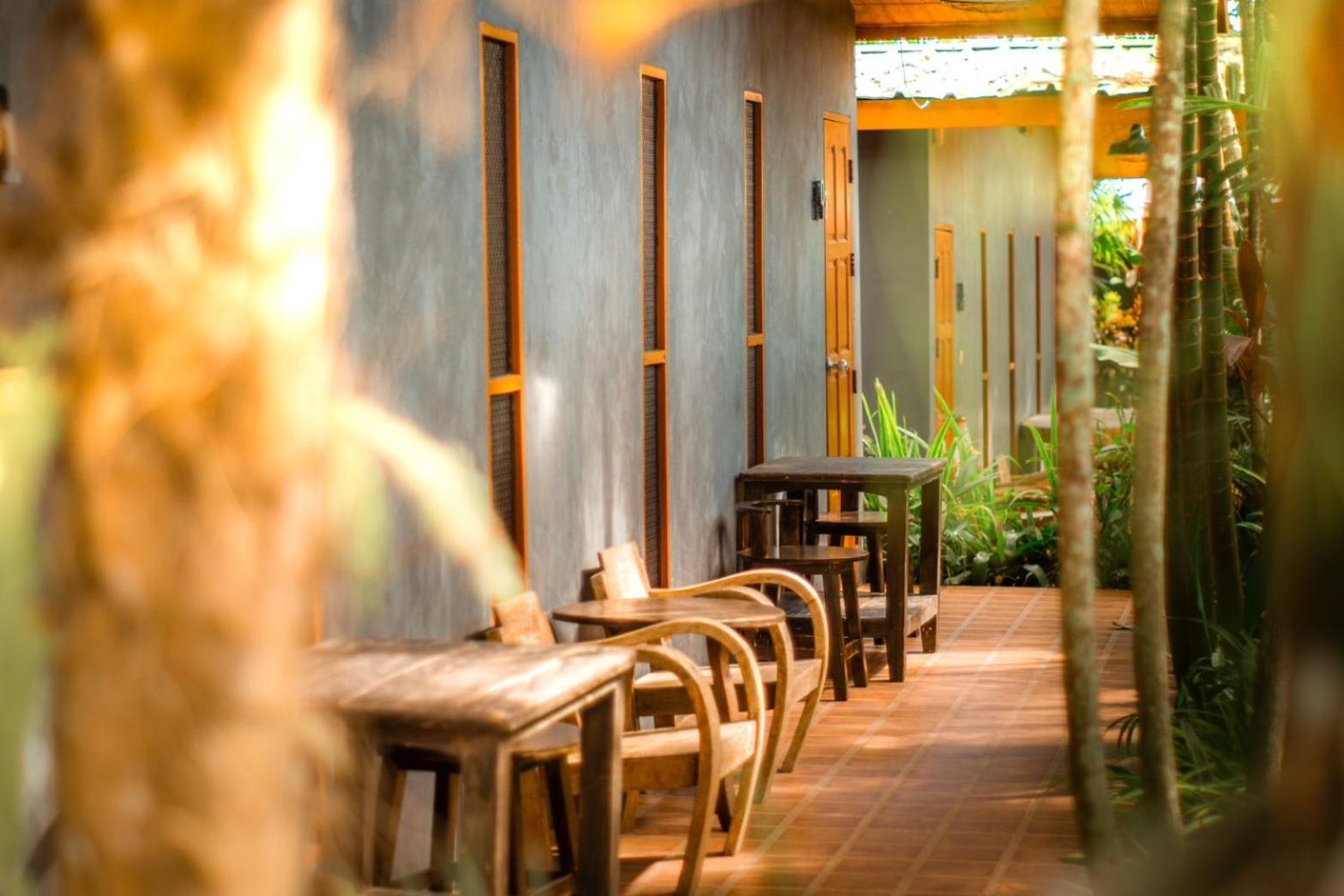 Huen San Fang Hotel โรงแรมเฮือนแสนฝาง エクステリア 写真
